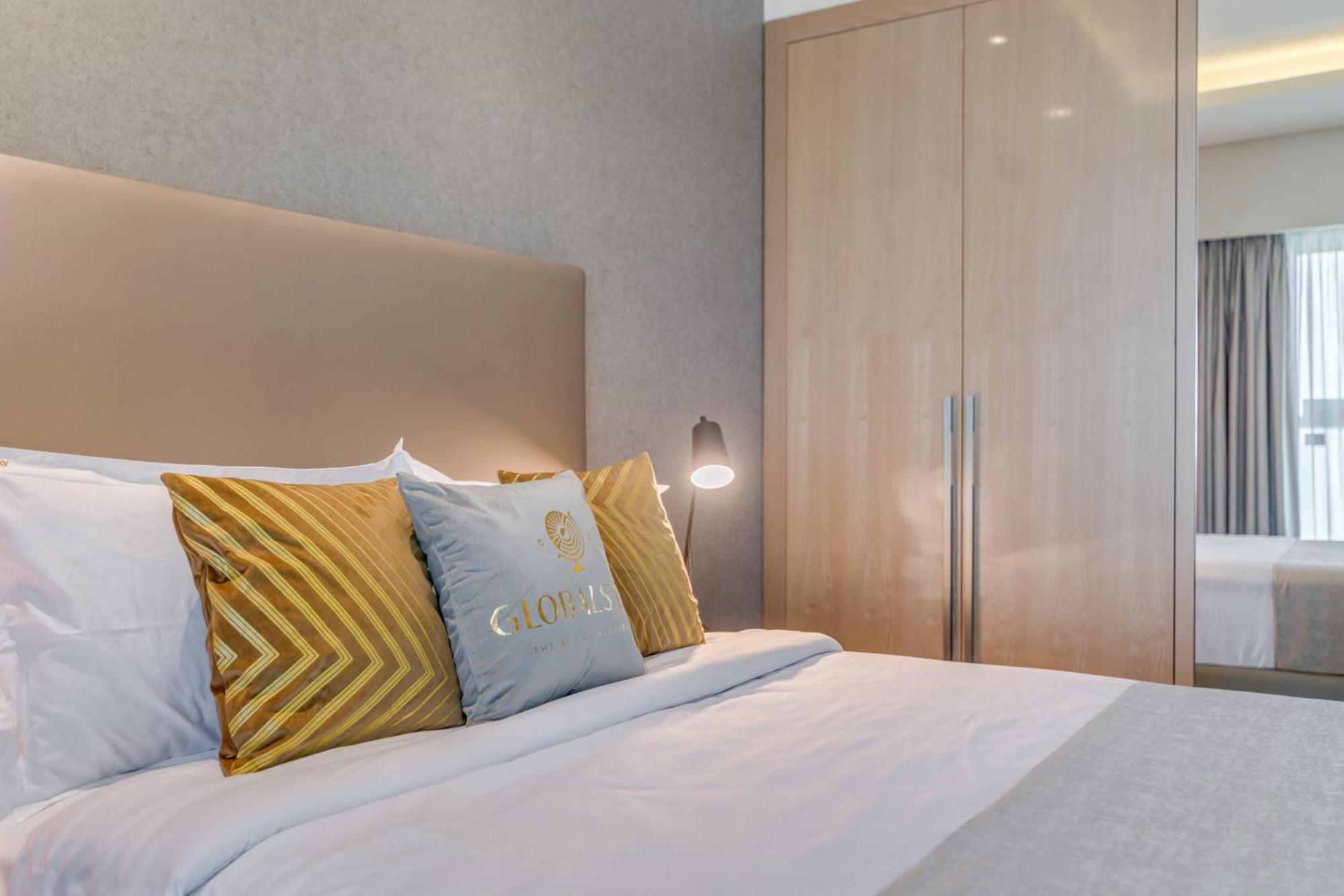 Globalstay Damac Towers By Paramount In Business Bay 迪拜 外观 照片